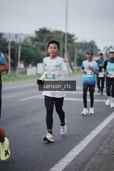 Runner Photo 4385256