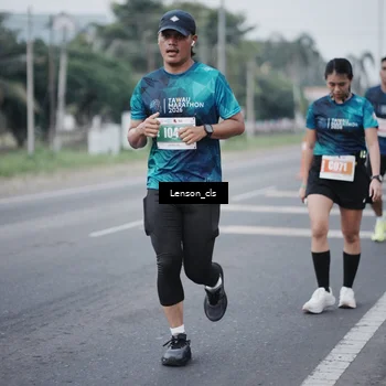 Runner Photo 4385258