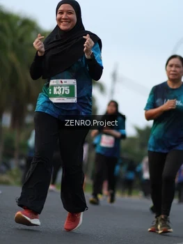 Runner Photo 4385260