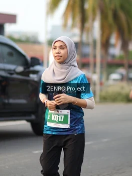 Runner Photo 4385273