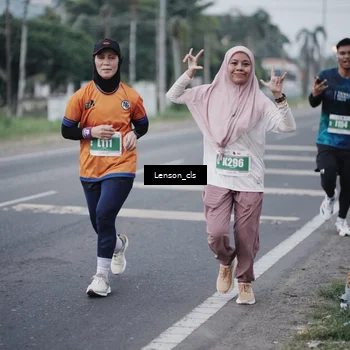 Runner Photo 4385293
