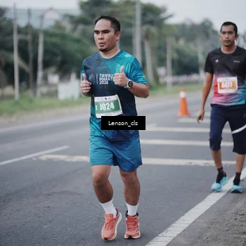 Runner Photo 4385297