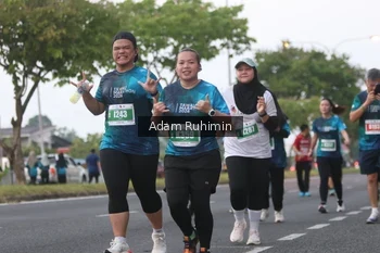 Runner Photo 4385311
