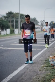 Runner Photo 4385314
