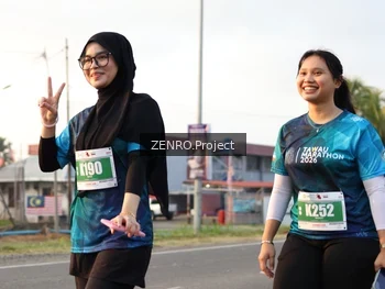 Runner Photo 4385317