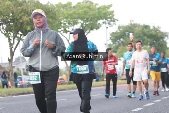 Runner Photo 4385323