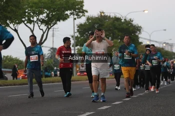 Runner Photo 4385326