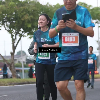 Runner Photo 4385329
