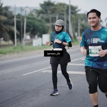 Runner Photo 4385336