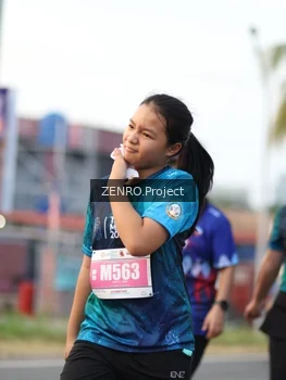 Runner Photo 4385358