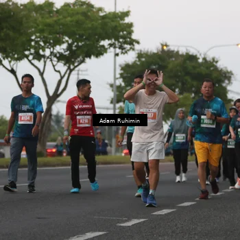 Runner Photo 4385381