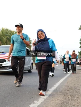Runner Photo 4385401