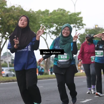 Runner Photo 4385402