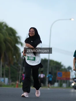 Runner Photo 4385421