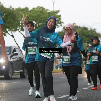 Runner Photo 4385426