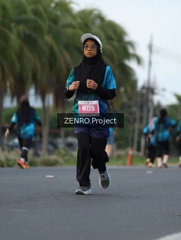 Runner Photo 4385427