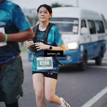 Runner Photo 4385430