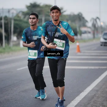 Runner Photo 4385432