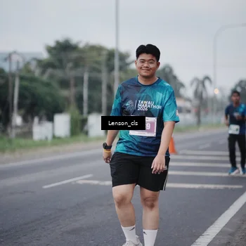 Runner Photo 4385435