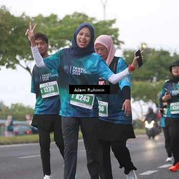 Runner Photo 4385436