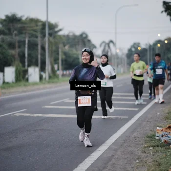 Runner Photo 4385458