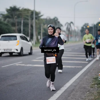 Runner Photo 4385469