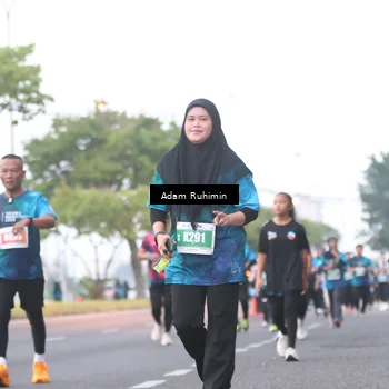 Runner Photo 4385470