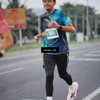 Runner Photo 4385474