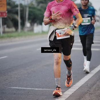 Runner Photo 4385492
