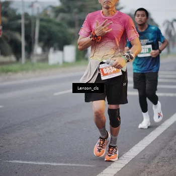 Runner Photo 4385505