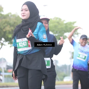Runner Photo 4385551