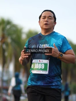 Runner Photo 4385558