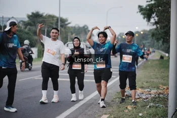 Runner Photo 4385578