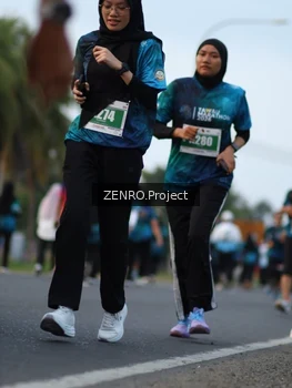 Runner Photo 4385582