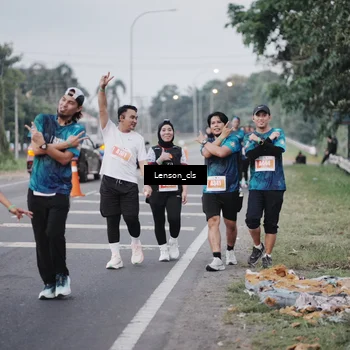 Runner Photo 4385597