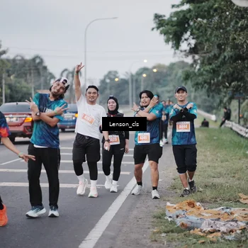 Runner Photo 4385600