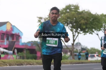 Runner Photo 4385623