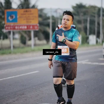 Runner Photo 4385653