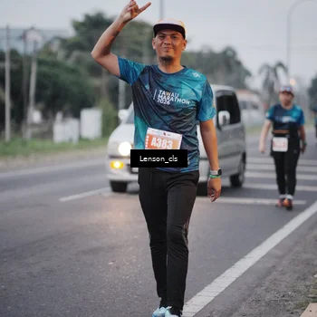 Runner Photo 4385657