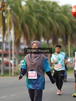 Runner Photo 4385662