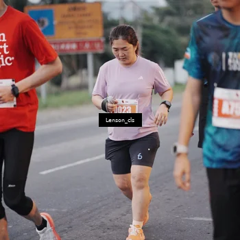 Runner Photo 4385675