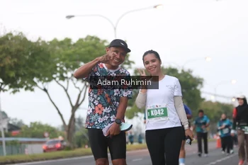 Runner Photo 4385684