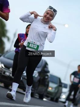 Runner Photo 4385695