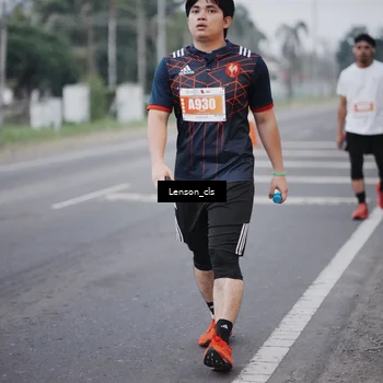 Runner Photo 4385706