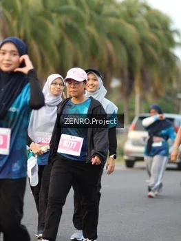 Runner Photo 4385715