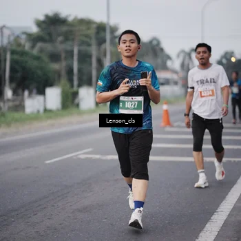 Runner Photo 4385726