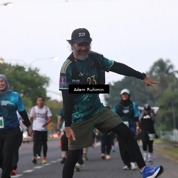 Runner Photo 4385728