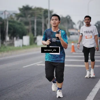 Runner Photo 4385729