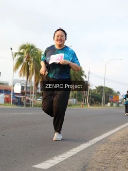 Runner Photo 4385744