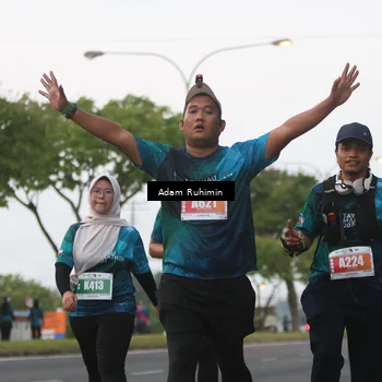 Runner Photo 4385782